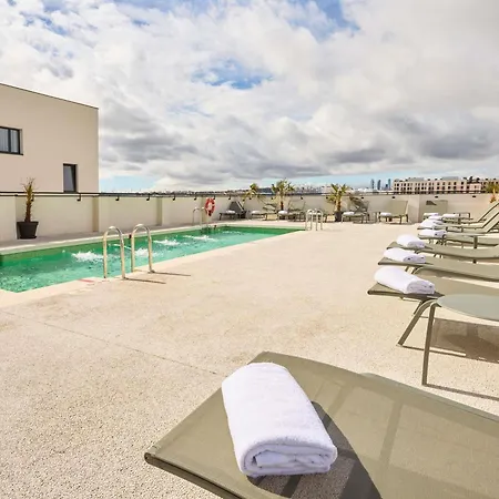 Ibis Styles Madrid Airport Valdebebas-2